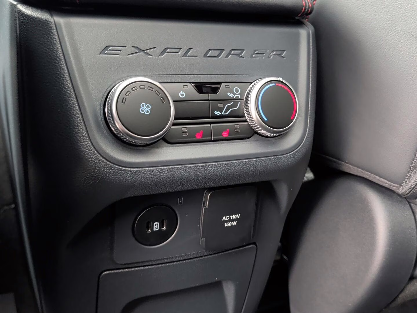 2026 Agate Black Metallic Ford Explorer ST 4X4 SUV