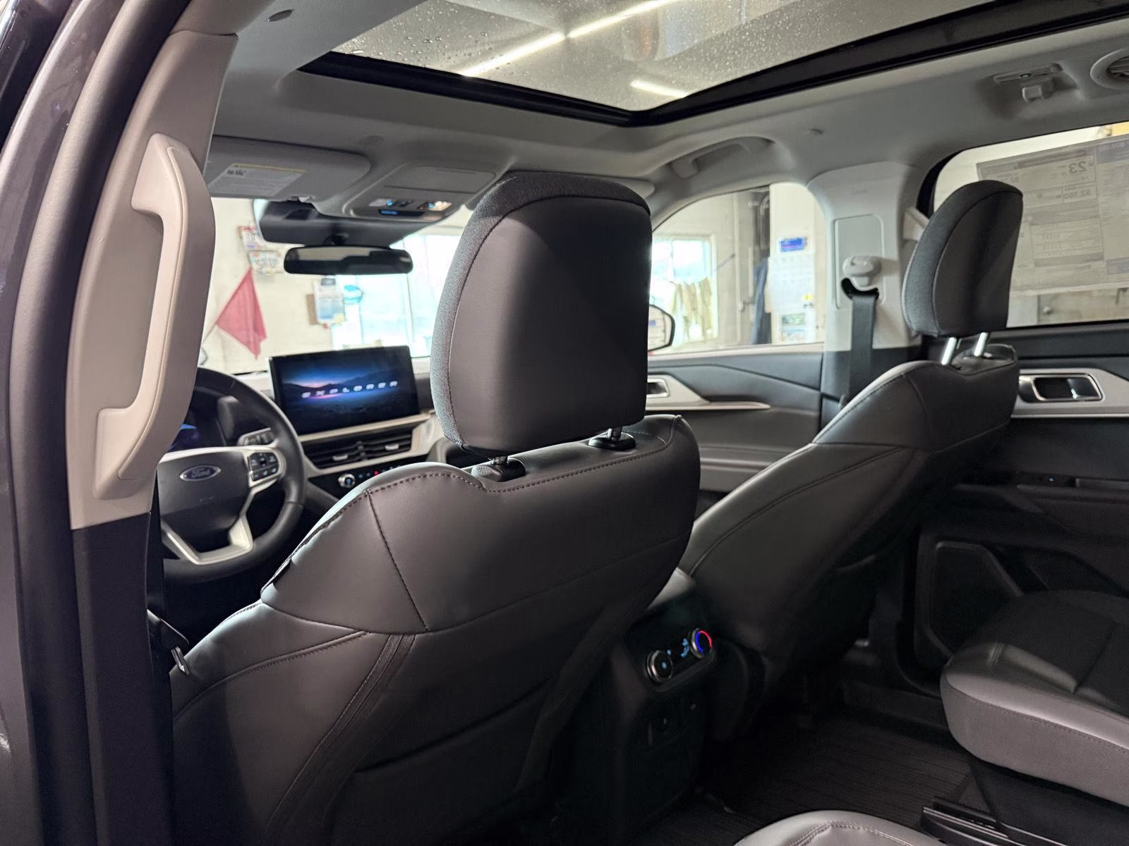 2026 Carbonized Gray Metallic Ford Explorer Active w/200A Pkg 4X4 SUV