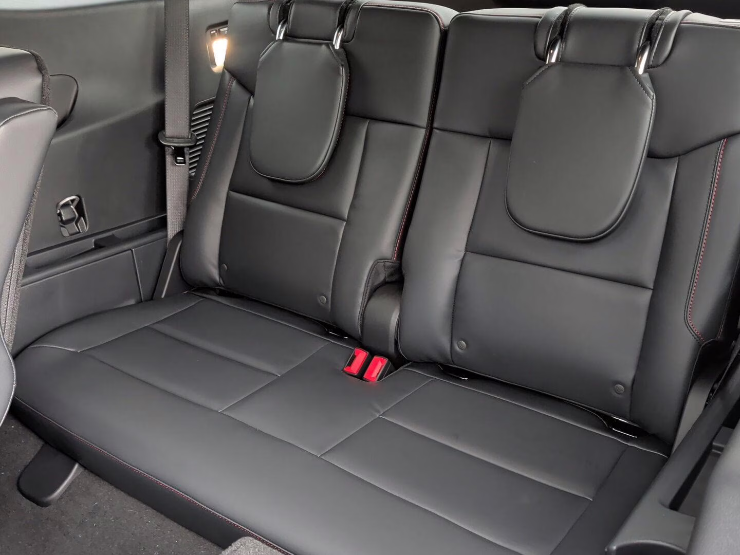 2026 Agate Black Metallic Ford Explorer ST 4X4 SUV