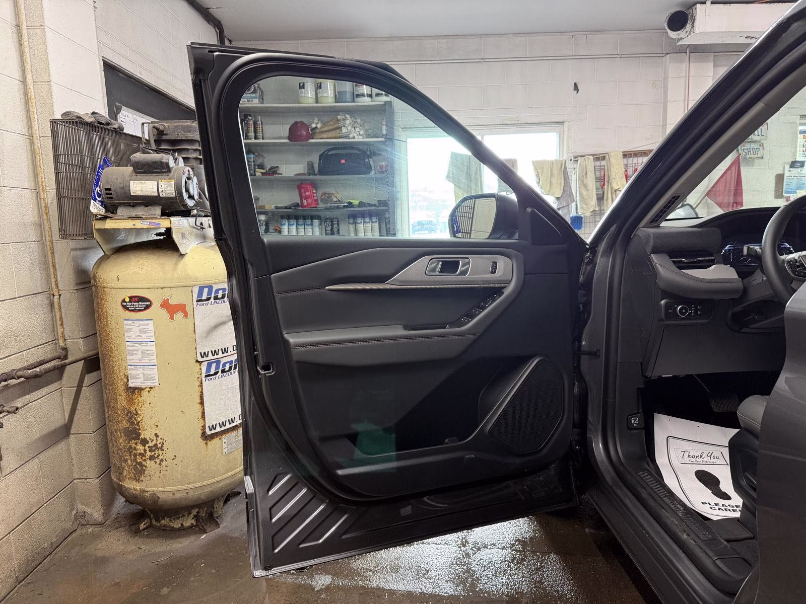 2026 Carbonized Gray Metallic Ford Explorer Active w/200A Pkg 4X4 SUV