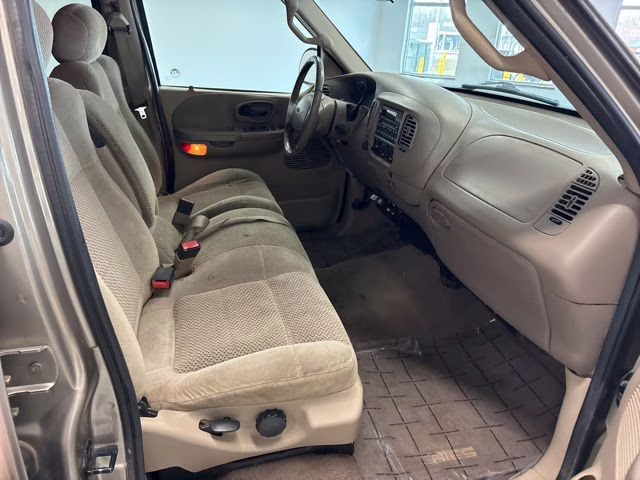 2001 Arizona Beige Clearcoat Metallic Ford F-150 XLT 4X4 Truck