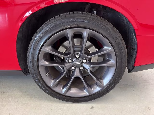 2023 Torred Clearcoat Dodge Challenger R/T Scat Pack RWD Coupe