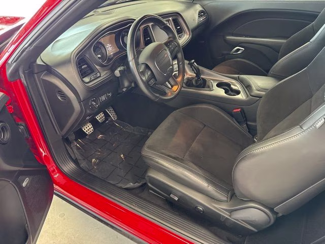 2023 Torred Clearcoat Dodge Challenger R/T Scat Pack RWD Coupe