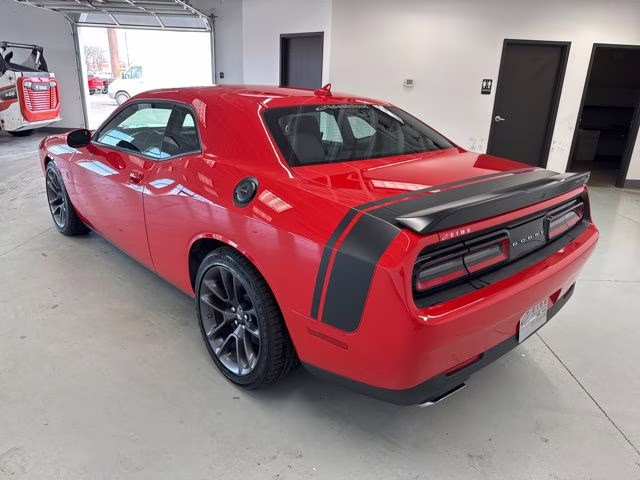 2023 Torred Clearcoat Dodge Challenger R/T Scat Pack RWD Coupe