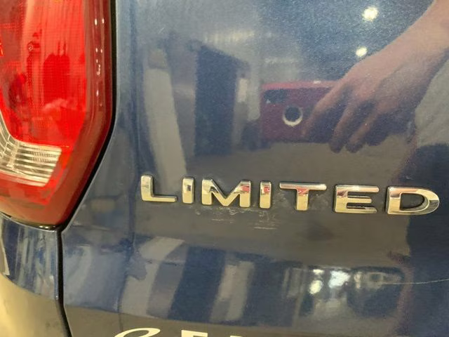 2017 Blue Ford Explorer Limited 4X4 SUV