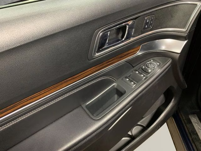 2017 Blue Ford Explorer Limited 4X4 SUV