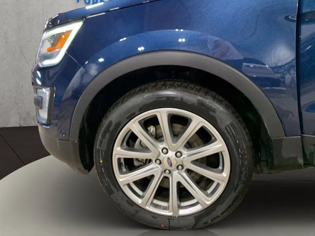2017 Blue Ford Explorer Limited 4X4 SUV
