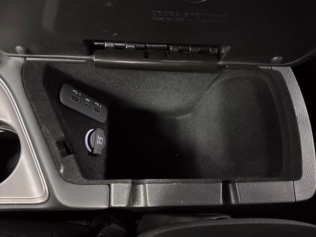 2023 Torred Clearcoat Dodge Challenger R/T Scat Pack RWD Coupe