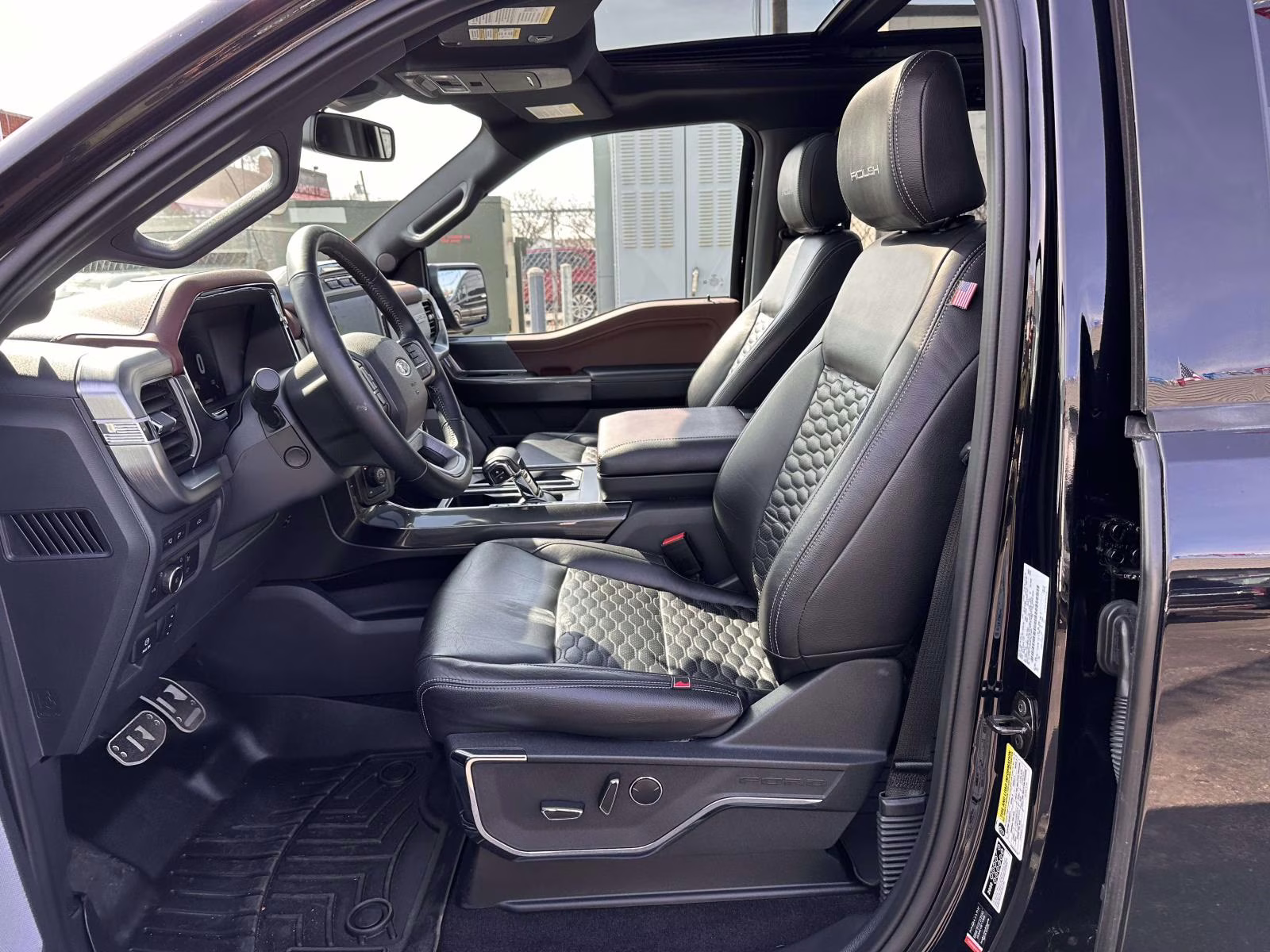 2022 Agate Black Metallic Ford F-150 LARIAT 4WD SuperCrew 5.5' Box 4X4 Truck