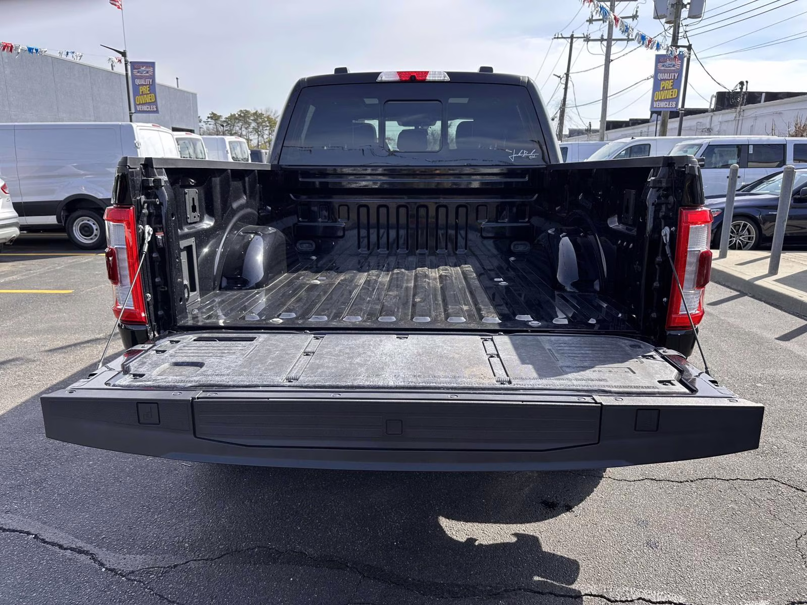 2022 Agate Black Metallic Ford F-150 LARIAT 4WD SuperCrew 5.5' Box 4X4 Truck