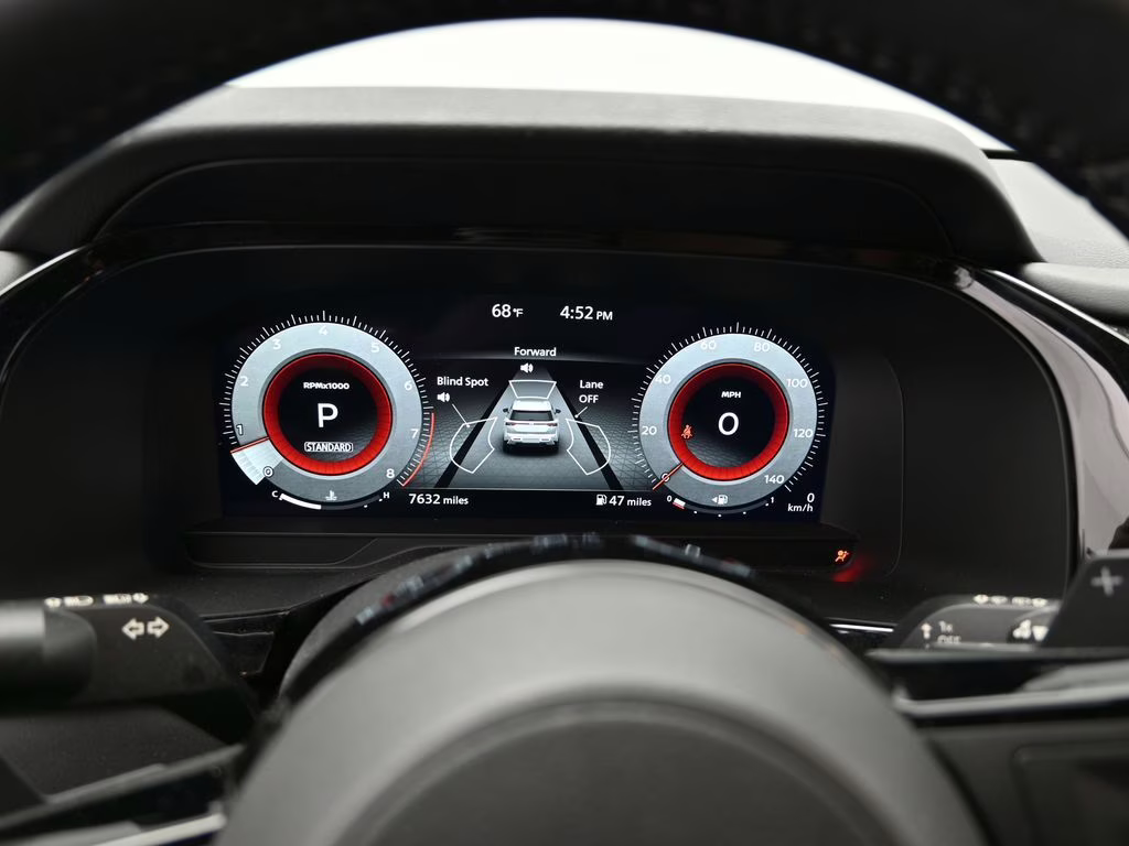 2025 Super Black Nissan Pathfinder Platinum FWD SUV