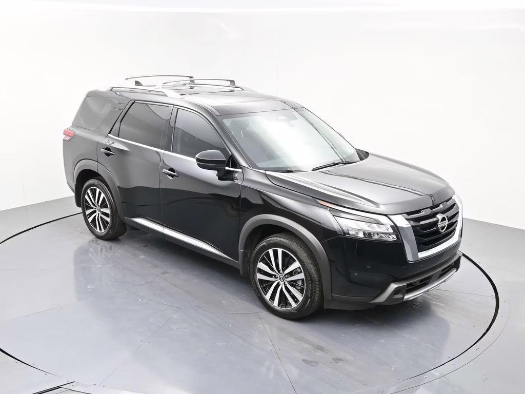 2025 Super Black Nissan Pathfinder Platinum FWD SUV