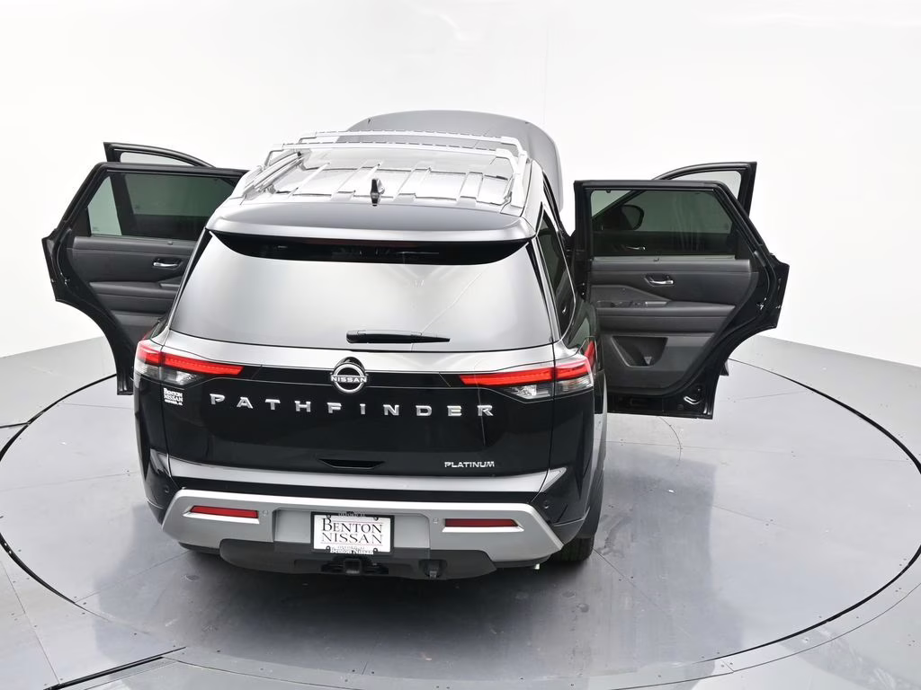 2025 Super Black Nissan Pathfinder Platinum FWD SUV