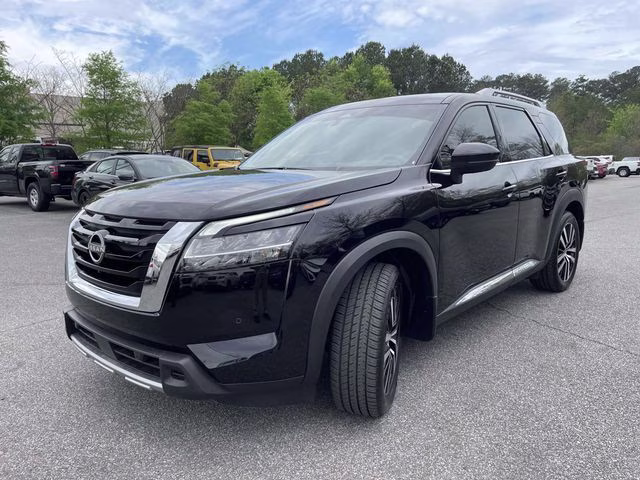 2024 Super Black Nissan Pathfinder Platinum FWD SUV