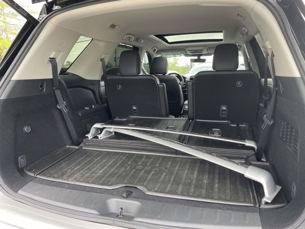 2024 Super Black Nissan Pathfinder Platinum FWD SUV