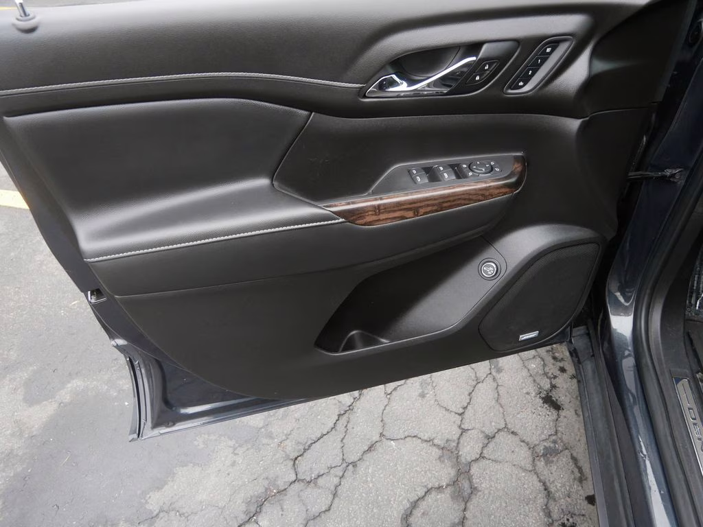 2021 Hunter Metallic GMC Acadia Denali AWD SUV