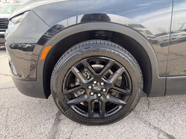 2022 Black Chevrolet Blazer LT AWD SUV