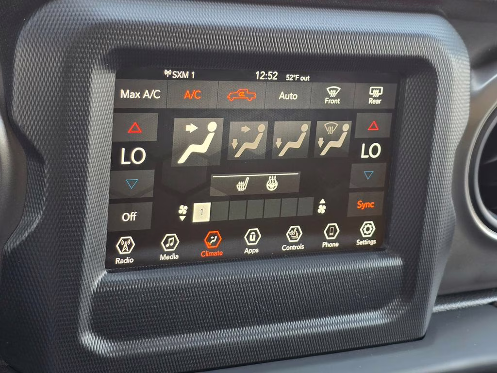 2021 Granite Crystal Metallic Clearcoat Jeep Gladiator Sport 4X4 Truck