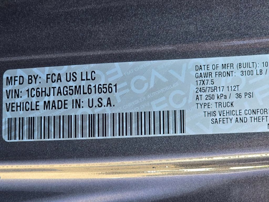 2021 Granite Crystal Metallic Clearcoat Jeep Gladiator Sport 4X4 Truck