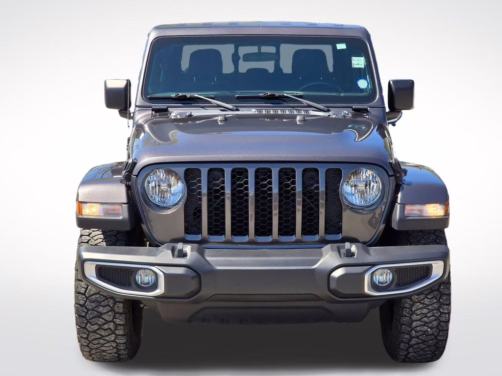 2021 Granite Crystal Metallic Clearcoat Jeep Gladiator Sport 4X4 Truck
