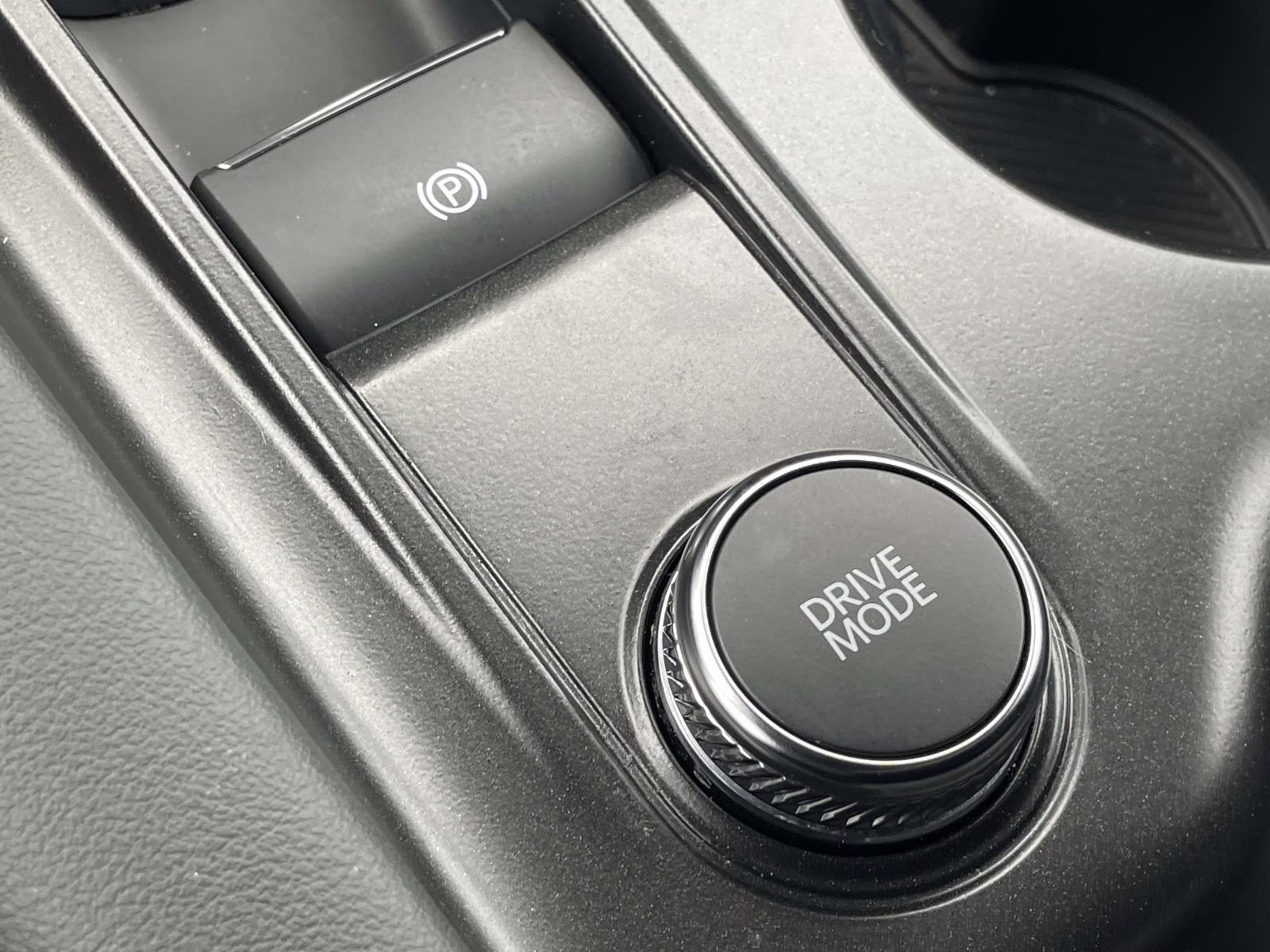 2025 Carbonized Gray Metallic Ford Explorer Active RWD SUV