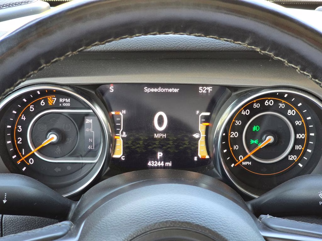 2021 Granite Crystal Metallic Clearcoat Jeep Gladiator Sport 4X4 Truck