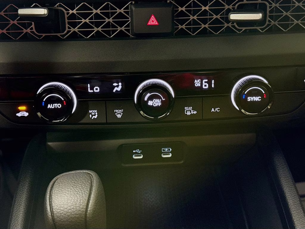 2025 Gray Metallic Honda Accord SE FWD Sedan