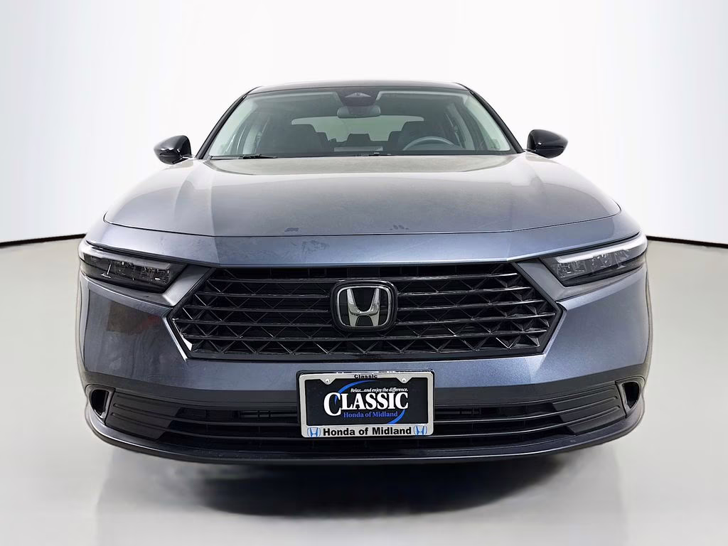 2025 Gray Metallic Honda Accord SE FWD Sedan