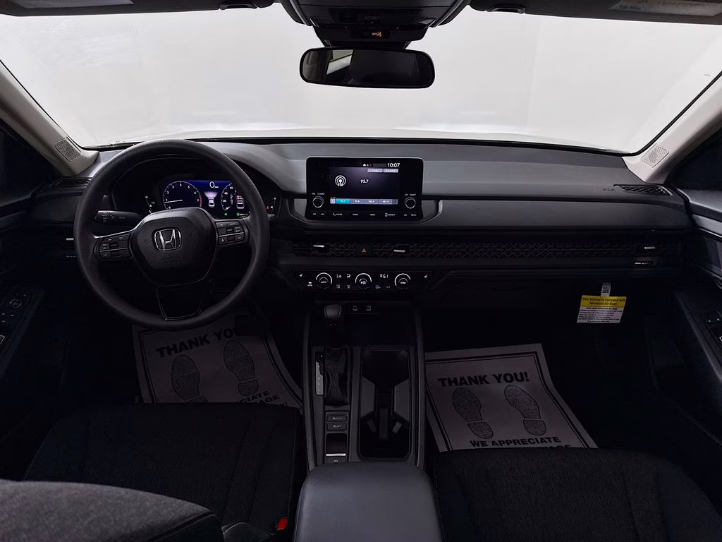 2025 Gray Metallic Honda Accord SE FWD Sedan