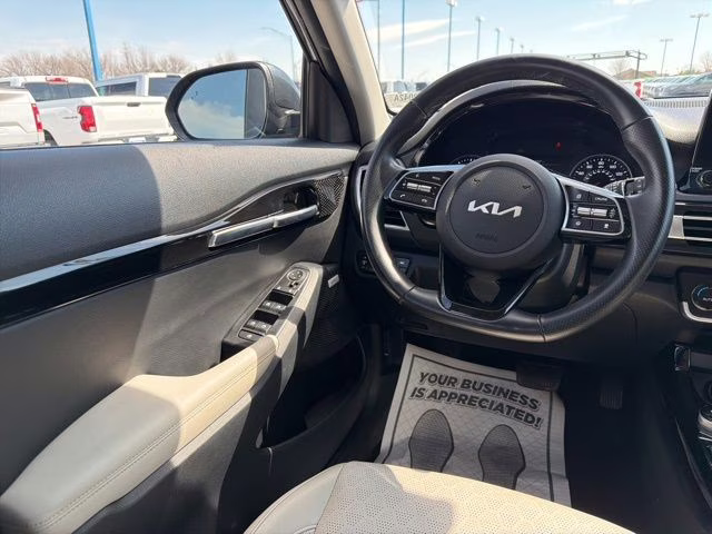 2022 Gravity Gray Kia Seltos SX AWD SUV