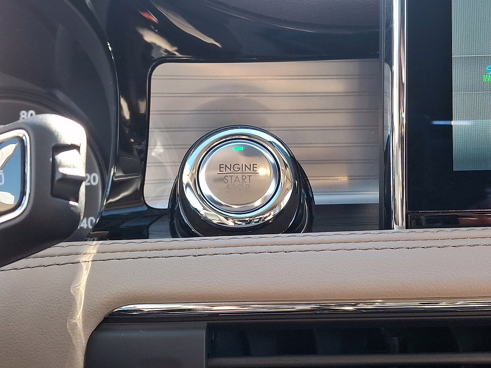 2022 Bronze Smoke Metallic Premium Colorant - EF Lincoln Corsair Standard AWD