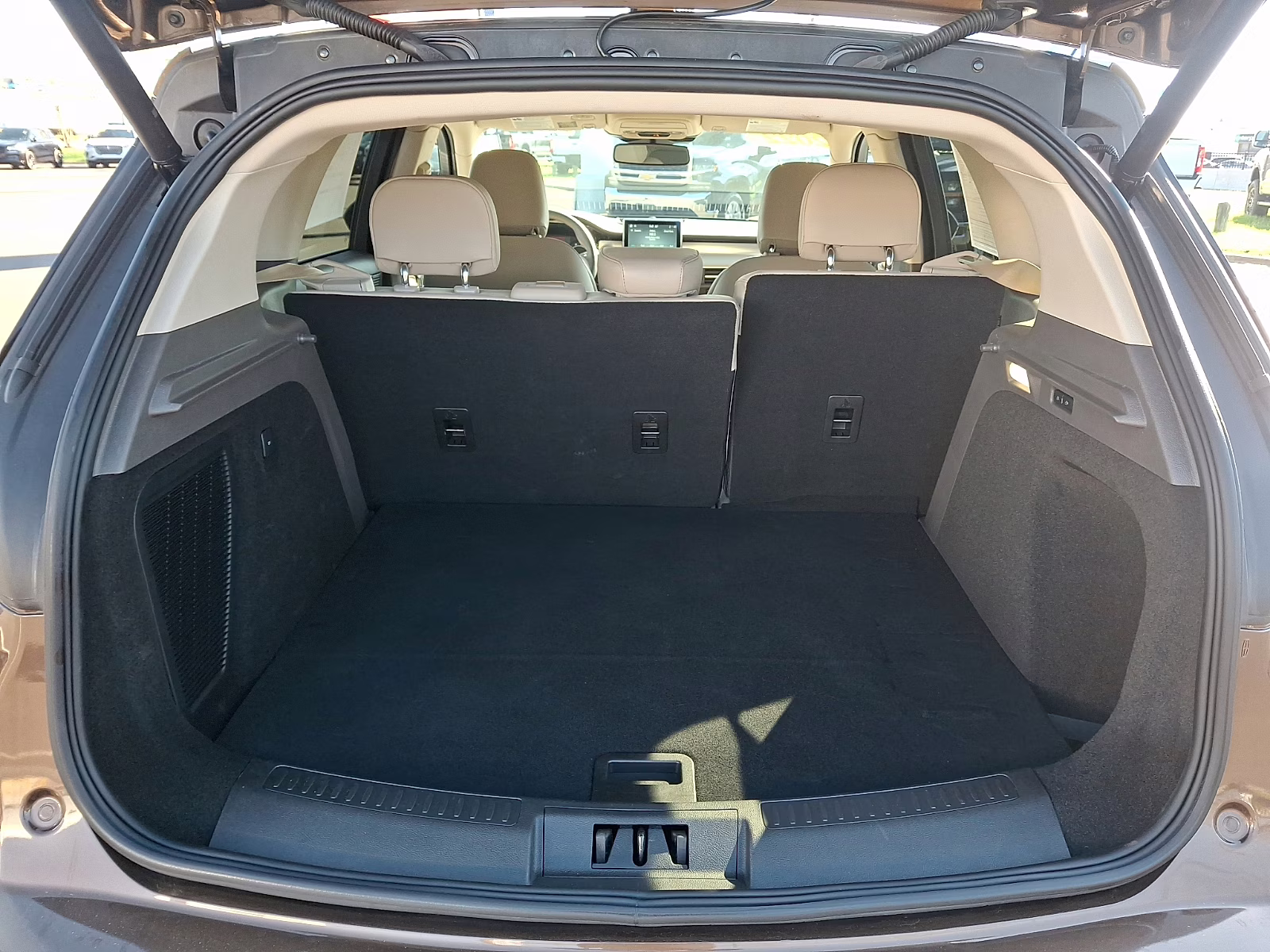 2022 Bronze Smoke Metallic Premium Colorant - EF Lincoln Corsair Standard AWD