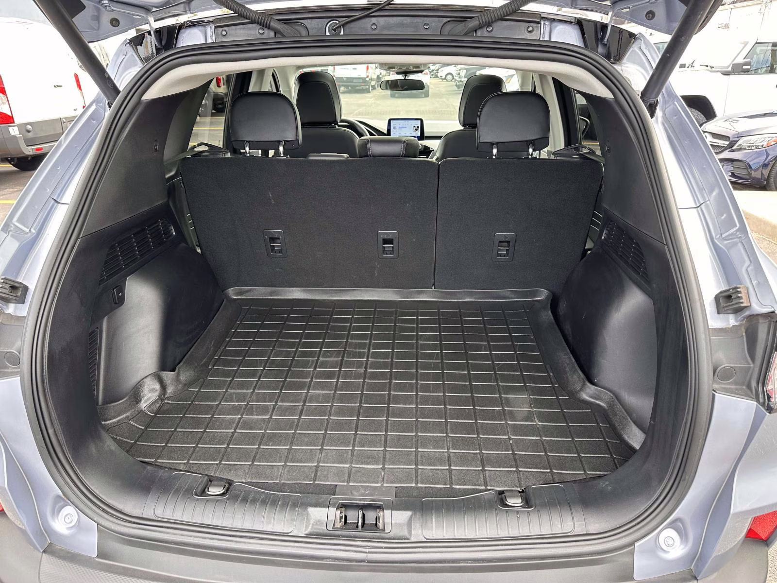 2022 Iced Blue Silver Metallic Ford Escape SEL AWD AWD SUV