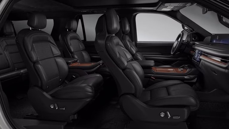 2026 Star White Metallic Tri-Coat Lincoln Navigator L Black Label 4X4 SUV