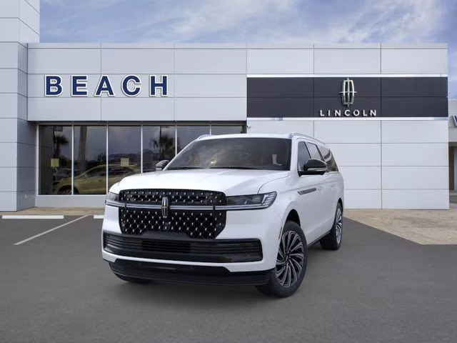 2026 Star White Metallic Tri-Coat Lincoln Navigator L Black Label 4X4 SUV