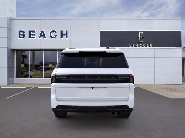 2026 Star White Metallic Tri-Coat Lincoln Navigator L Black Label 4X4 SUV