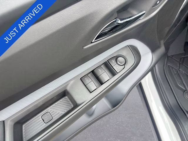 2027 Summit White Chevrolet Bolt RS FWD SUV
