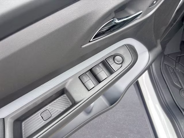 2027 Summit White Chevrolet Bolt RS FWD SUV