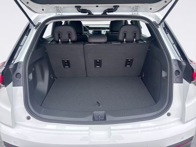 2027 Summit White Chevrolet Bolt RS FWD SUV