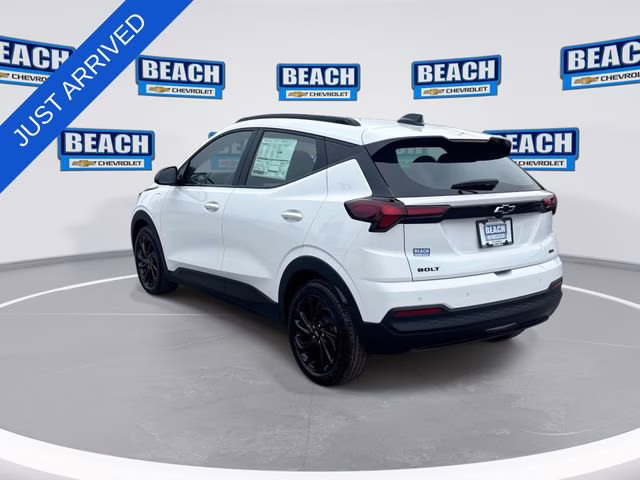2027 Summit White Chevrolet Bolt RS FWD SUV