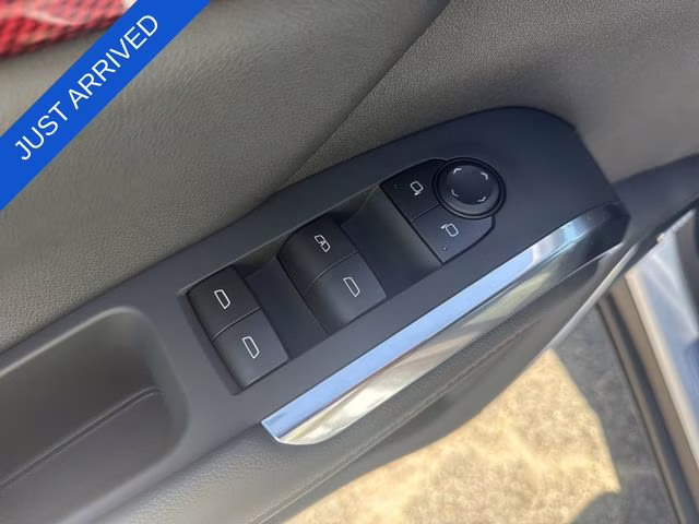 2026 Polar White Tricoat Chevrolet Traverse Z71 AWD SUV