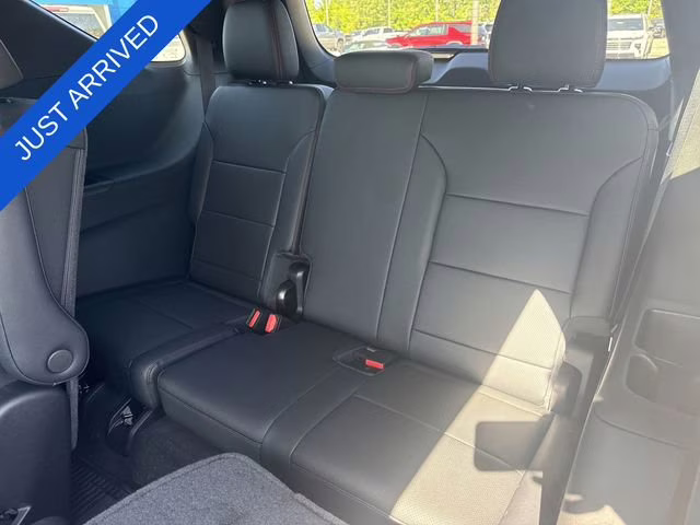 2026 Polar White Tricoat Chevrolet Traverse Z71 AWD SUV