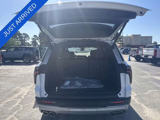 2026 Polar White Tricoat Chevrolet Traverse Z71 AWD SUV