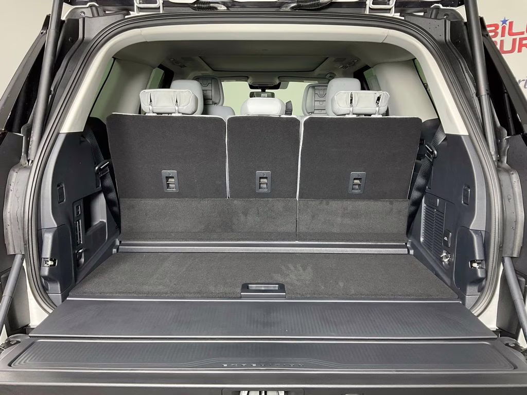 2026 White Ford Expedition Platinum 4X4 SUV