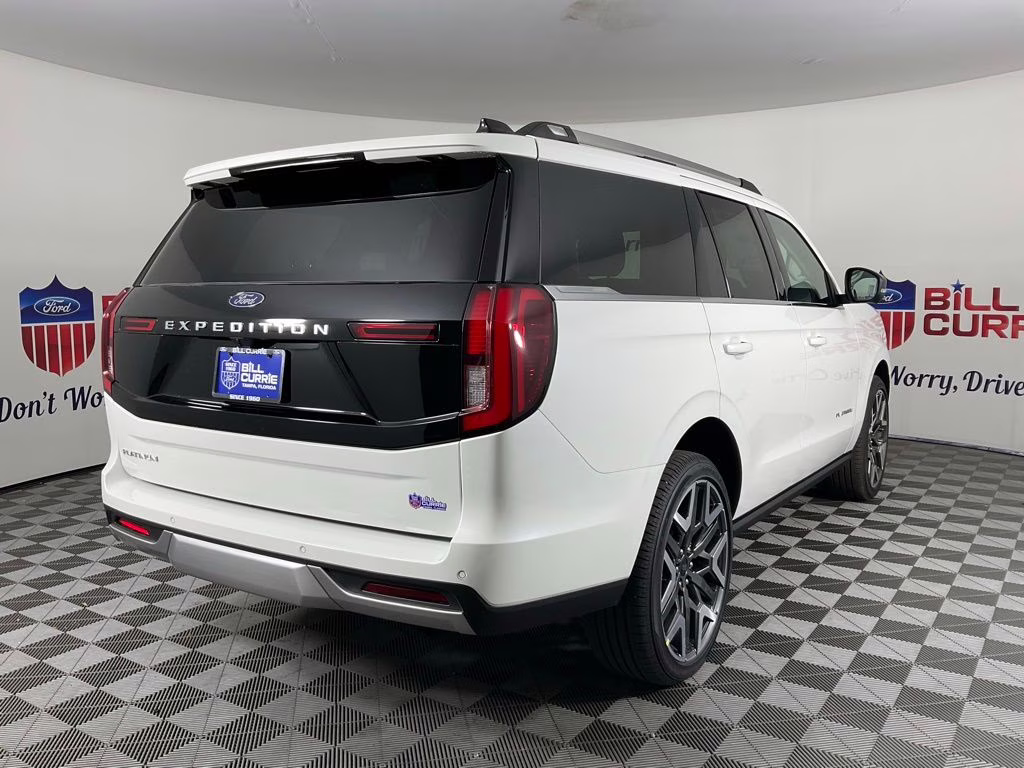 2026 White Ford Expedition Platinum 4X4 SUV