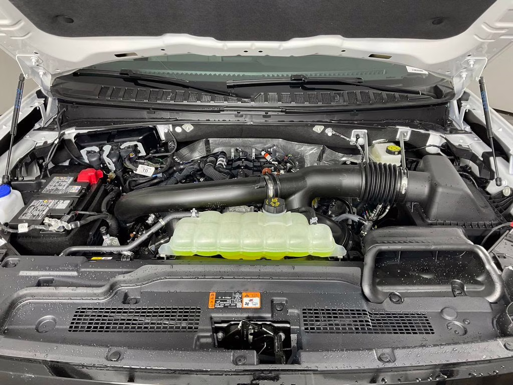 2026 White Ford Expedition Platinum 4X4 SUV