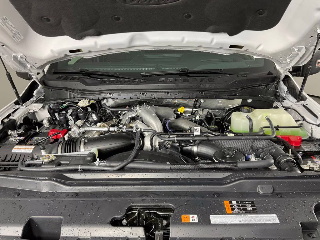 2026 White Ford Super Duty F-250 SRW Platinum 4X4 Truck