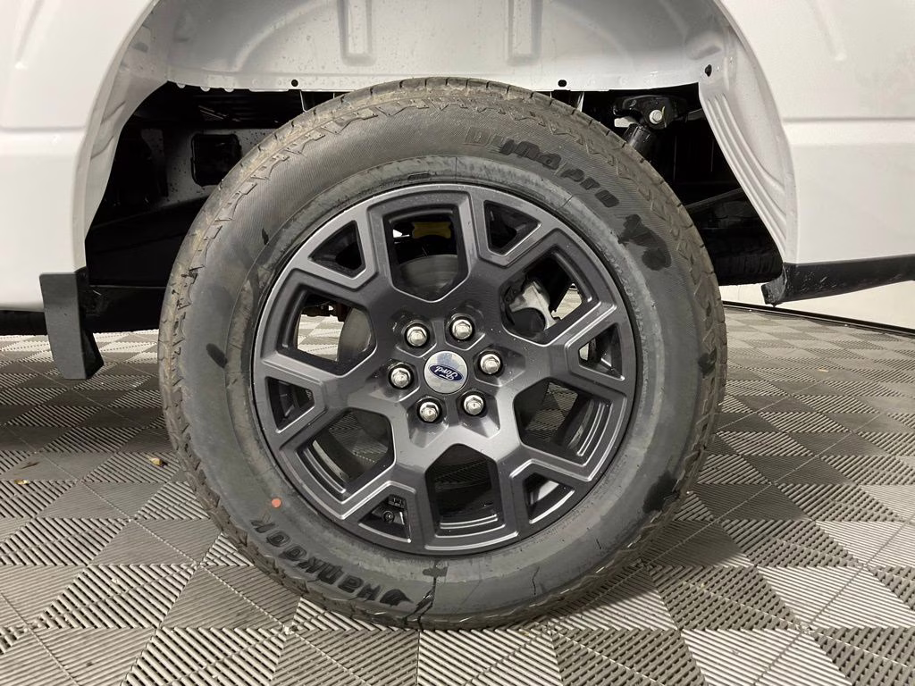 2026 Oxford White Ford F-150 STX 4X4 Truck