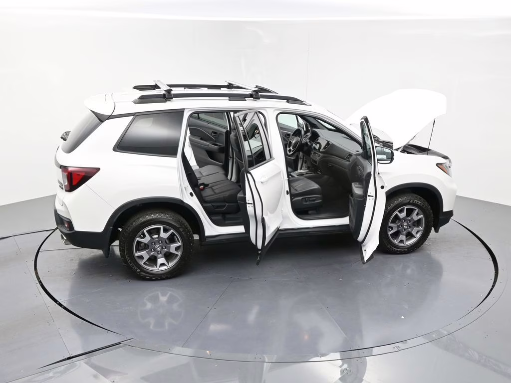 2023 White Honda Passport TrailSport AWD SUV
