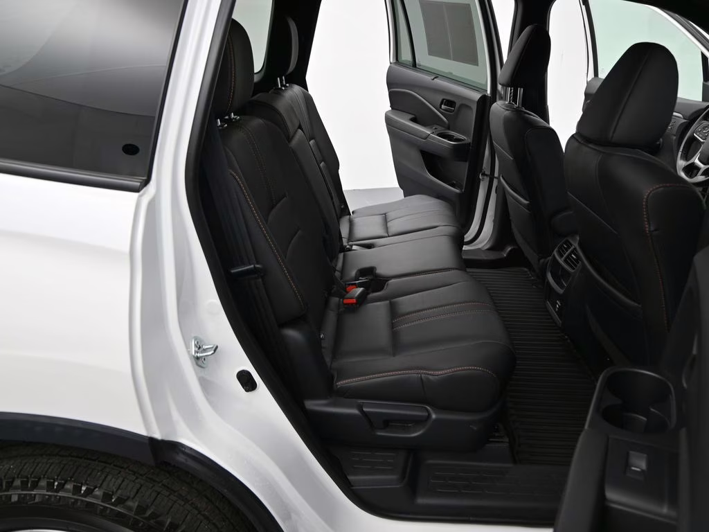 2023 White Honda Passport TrailSport AWD SUV